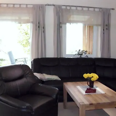 Lush Bungalow In Bãrgerende-rethwisch With Bbq Börgerende-Rethwisch